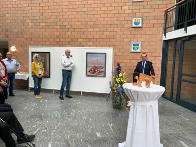 OB Schneider begrüßt die Gäste